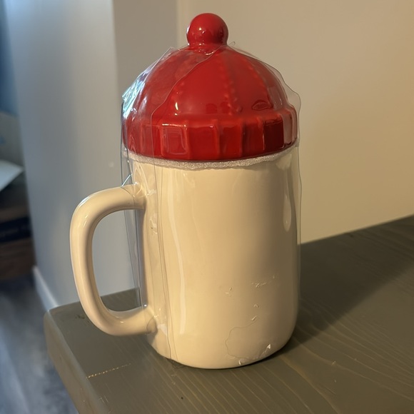 Rae Dunn Snow Day Topper Mug - Picture 2 of 2